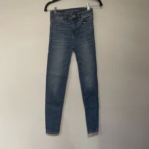 American Eagle Outfitters Skinny Medium Wash Jeans